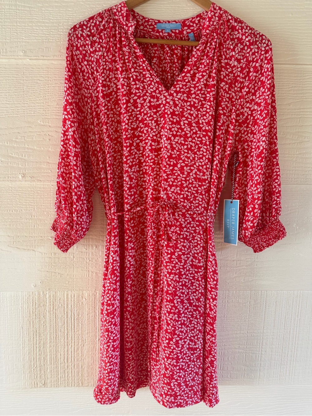 James RSVP Red & White Floral Smocked Sleeve Dress Size Small NWT